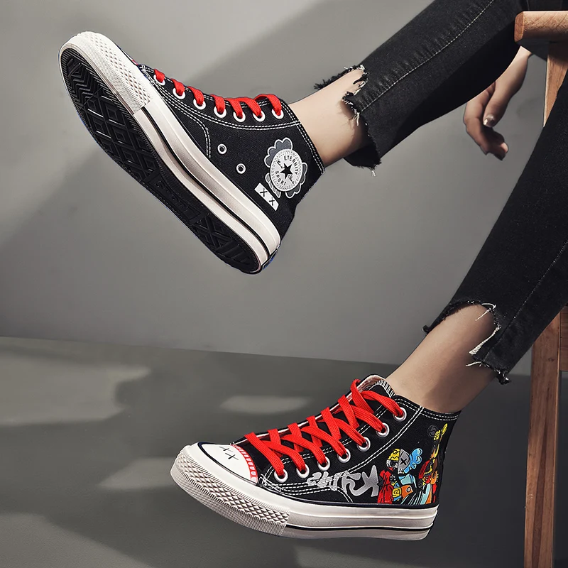 Haoshen& Girl/высокая модная уличная женская обувь; вулканизированные кроссовки; Повседневная парусиновая обувь на плоской подошве с рисунком граффити для влюбленных