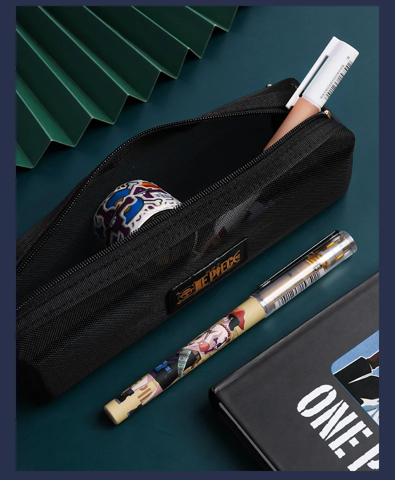 Yiwi-One Piece Hardcover Set com Pen Bag,