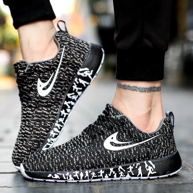 

HAERSHUOA2019Shoes Men Sport Shoes Lightweight Running Shoes For Women Breathable Mesh Unisex Sneakers High Quality Couple