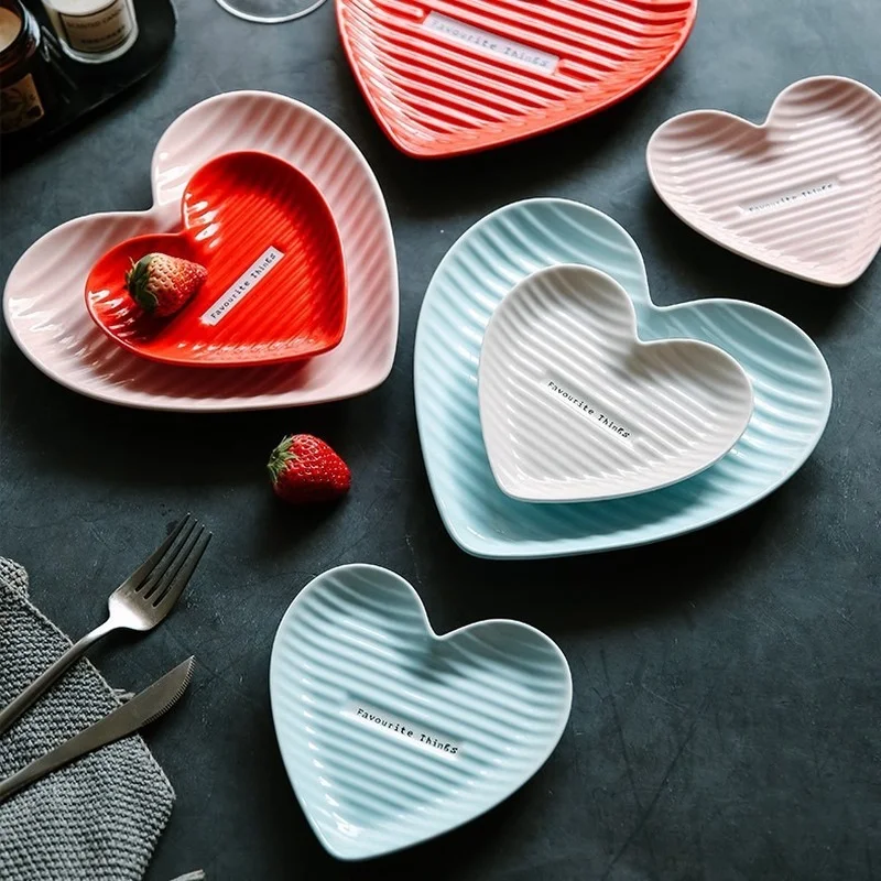 皿・プレート HUMAN MADE HEART CERAMICS TRAY RED HUMAN MADE HEART CERAMICS TRAY RED