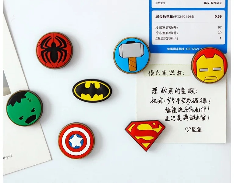 Мстители серии ПВХ наклейка на холодильник Творческий Халк Капитан Америка Супермен, человек паук Человек магнитные наклейки для холодильника