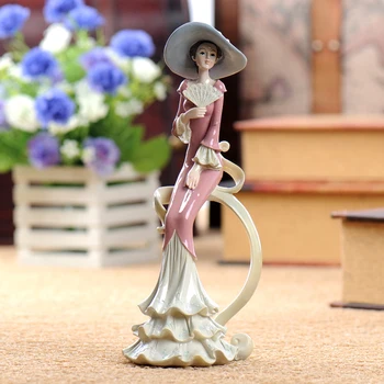 

EUROPEAN RESIN HOME NOBLE FIGURES VITORIA GIRL WEDDING GIFTS FOR HOME DECORATION ACCESSORIES HOME DECOR FAIRY GARDEN MINIATURES