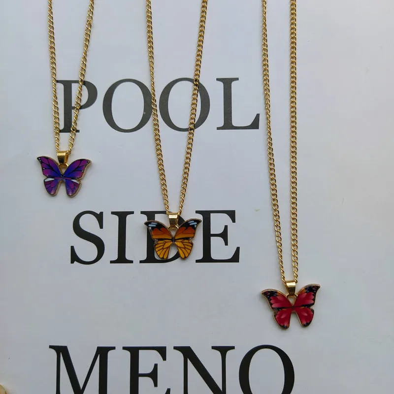 Korean Fashion Cute Butterfly Pendant Necklace for Women Golden Color Statement Necklace