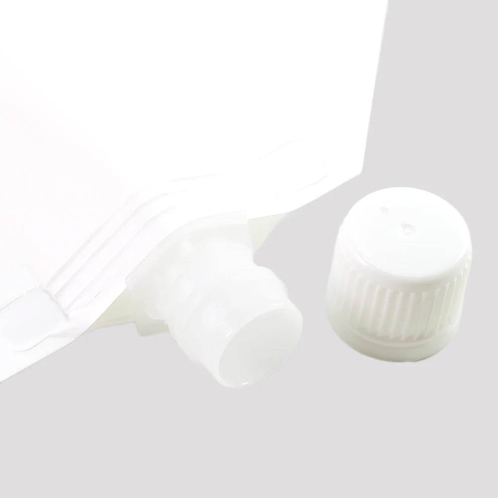 50pcs Milk Drink Nozzle Storage Bags And Free Gift Funnel Double-side White Spout Pouches Plastic Packaging Bags With Hang Hole 4