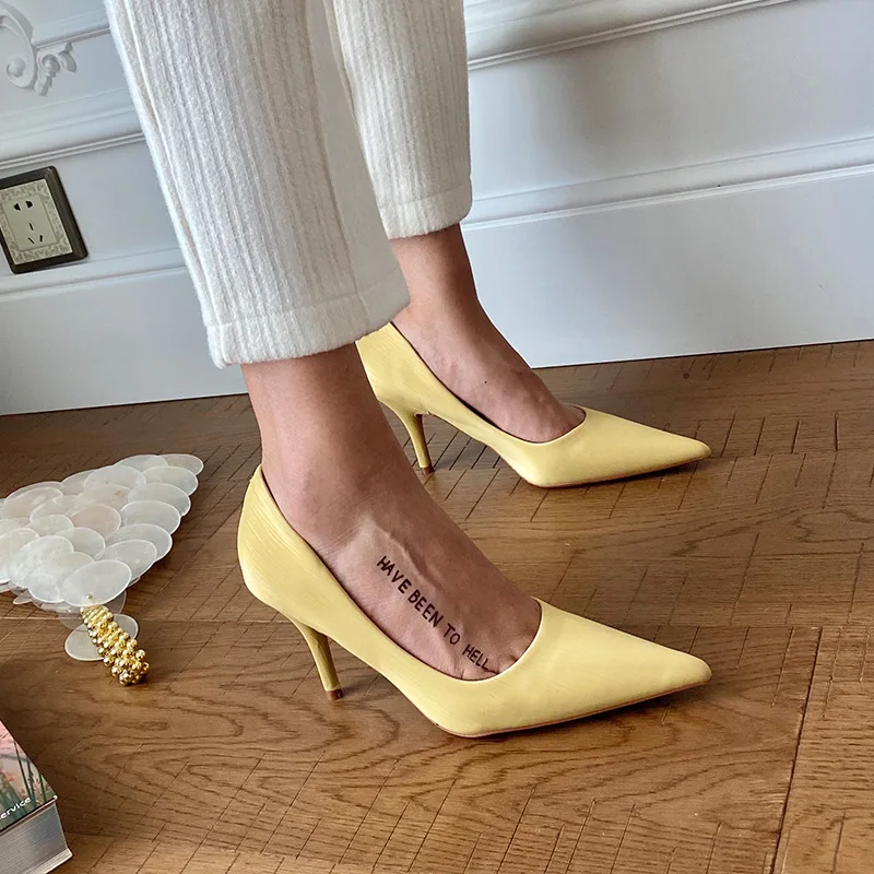 

Shoes Women's Spring And Autumn 2020 New Style Europe And America Thin Heeled Shallow Mouth Pointed Career Ol Debutante Elegant