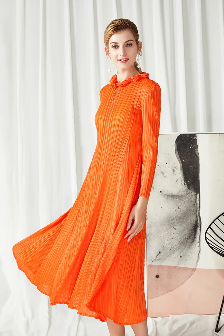 FREE SHIPPING Miyake fold Vintage Lace Collar Long Sleeve Dress with long sleeve A-Line dress IN STOCK