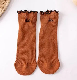 Весенние и летние японские носки с деревянными ушками, короткие женские носки с вышивкой, женские носки в духе колледжа - Цвет: SOCKS 02