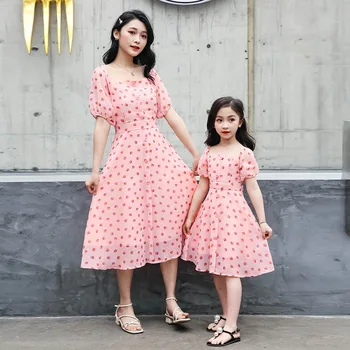

Children Clothes Mom And Daughter Dress Summer Dots Chiffon Short Sleeve Parent-Child Dresses Matching Mother Daughter Clothes