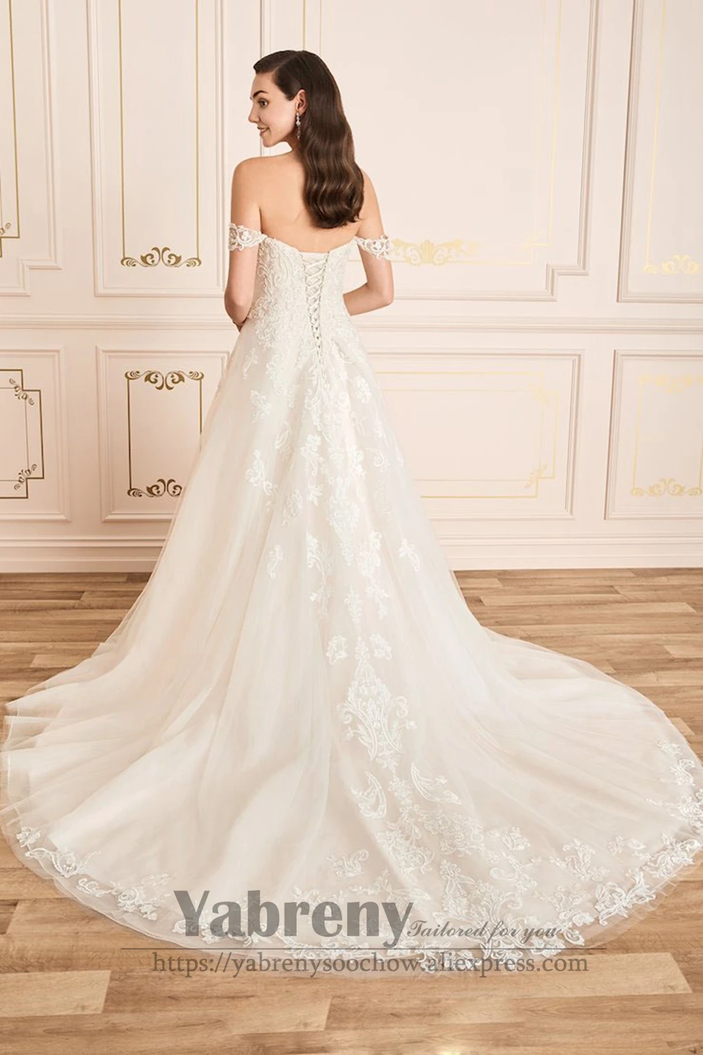 С открытыми плечами размера плюс Weding платье