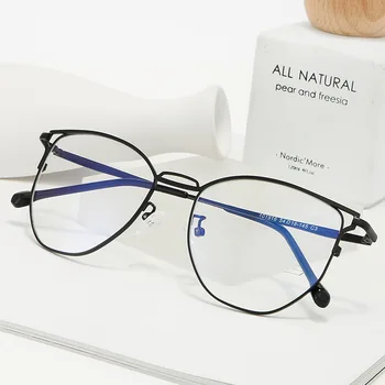 

2020 cat ear hollowed-out frame anti-blue light plain mirror integrated men's and women's kick-off myopia frame