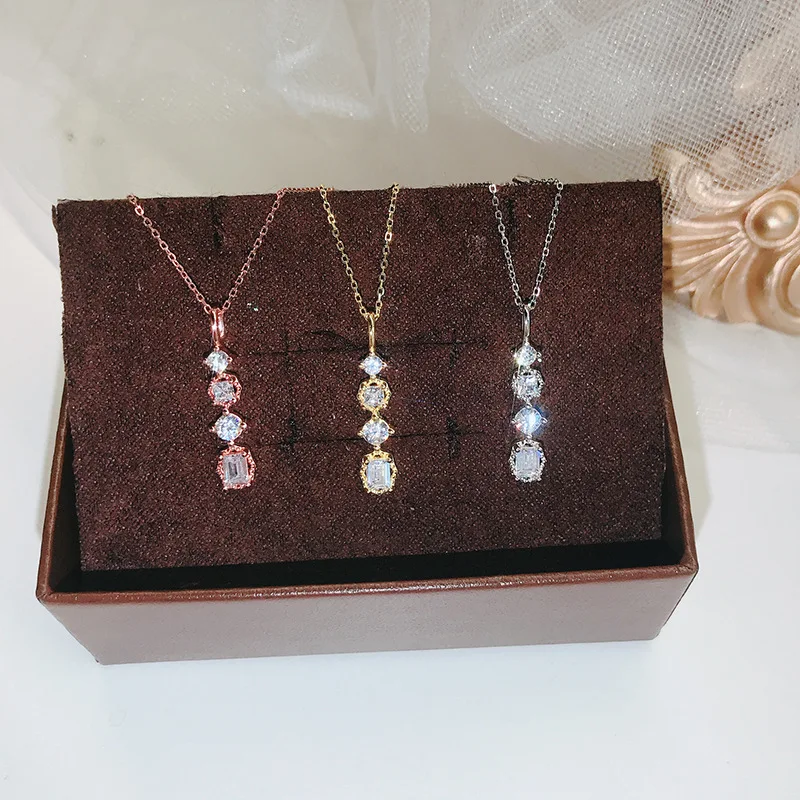 

Silvology Sterling 925 Silver Vertical Bar Square Zircon Necklace Japan Chic Light Luxury Necklace for Women Christmas Jewelry