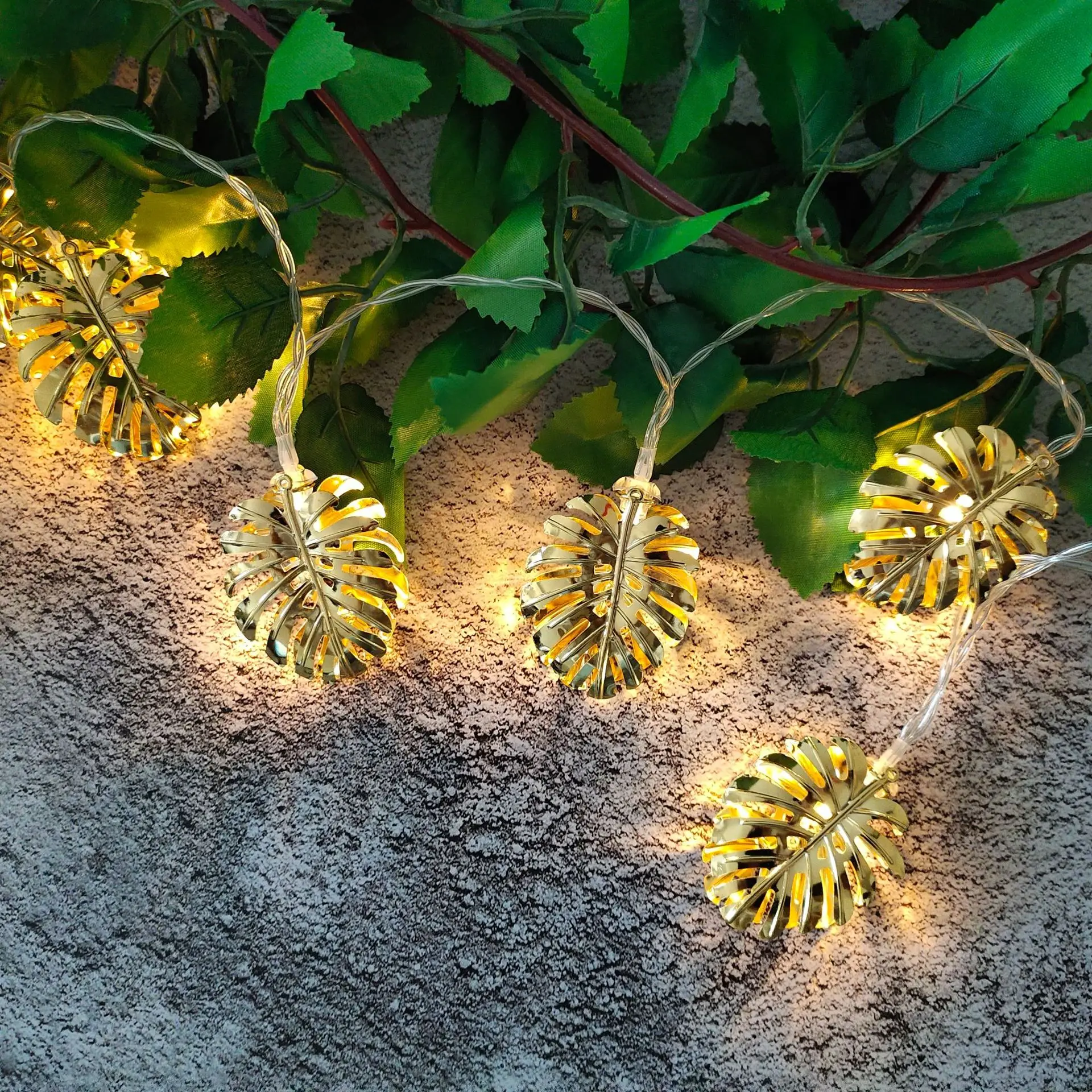 PheiLa LED Golden Leaf String Light Fairy Garland Gold Leaf Lamp USB or Battery Operated for Railing Window TV Background Decor brand split able pouch cell with quartz window for in situ analysis of battery