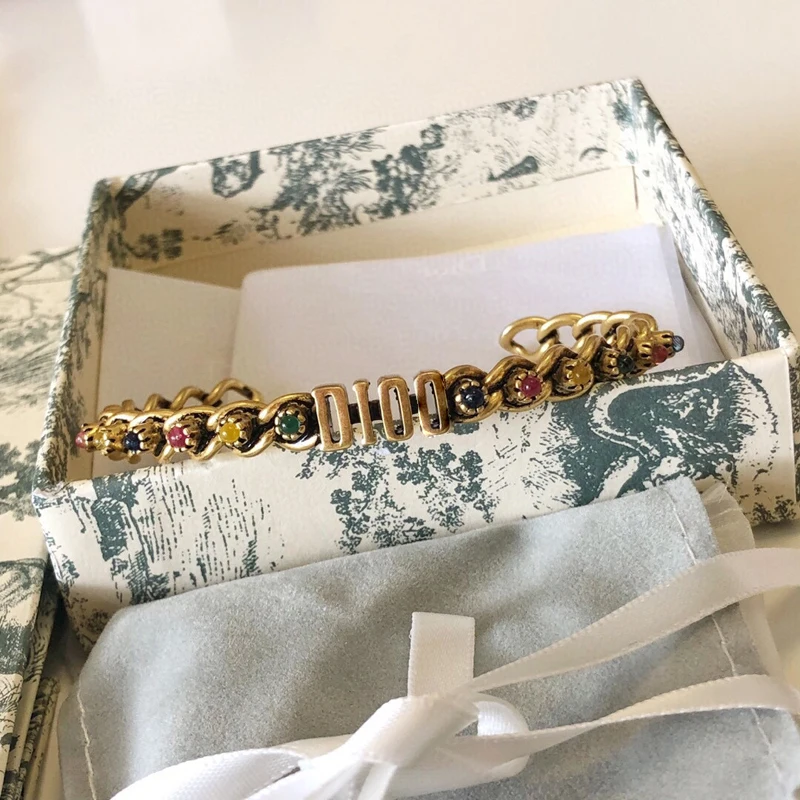 

C1739 Fashion retro D letter inlaid bracelet do old brass high quality ladies personality twist braided bracelet