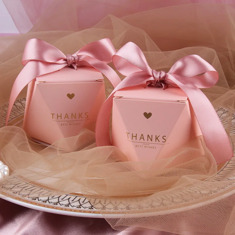 Details about   New Top Lock Gold Spot Heart Pink Birthday Wedding Party Favour Gift Boxes 
