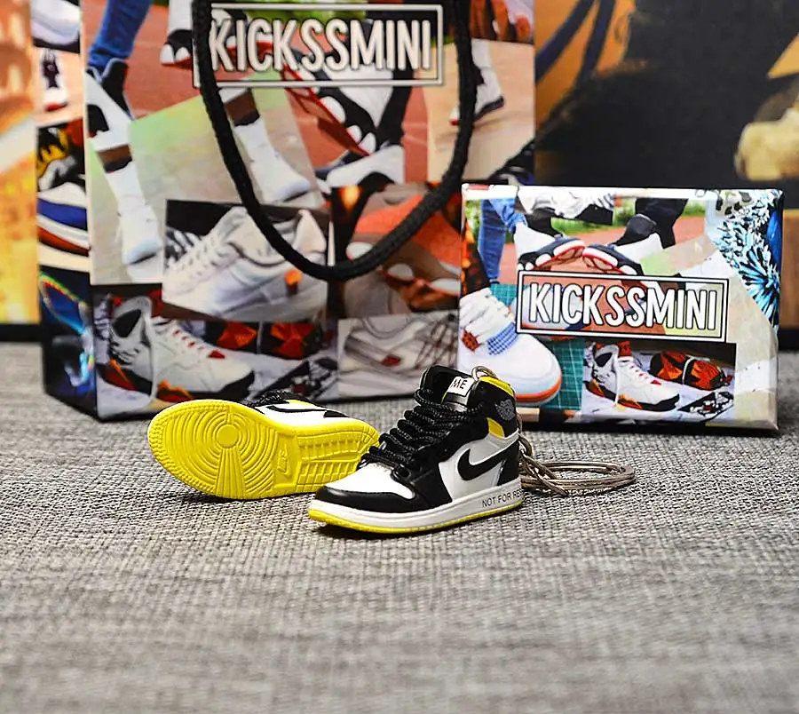 Персональный DIY Jordan Generation AIR JORDAN 1 chicago 3D кроссовок фигурный брелок сумка Подвеска парный брелок - Цвет: a pair w metal ring