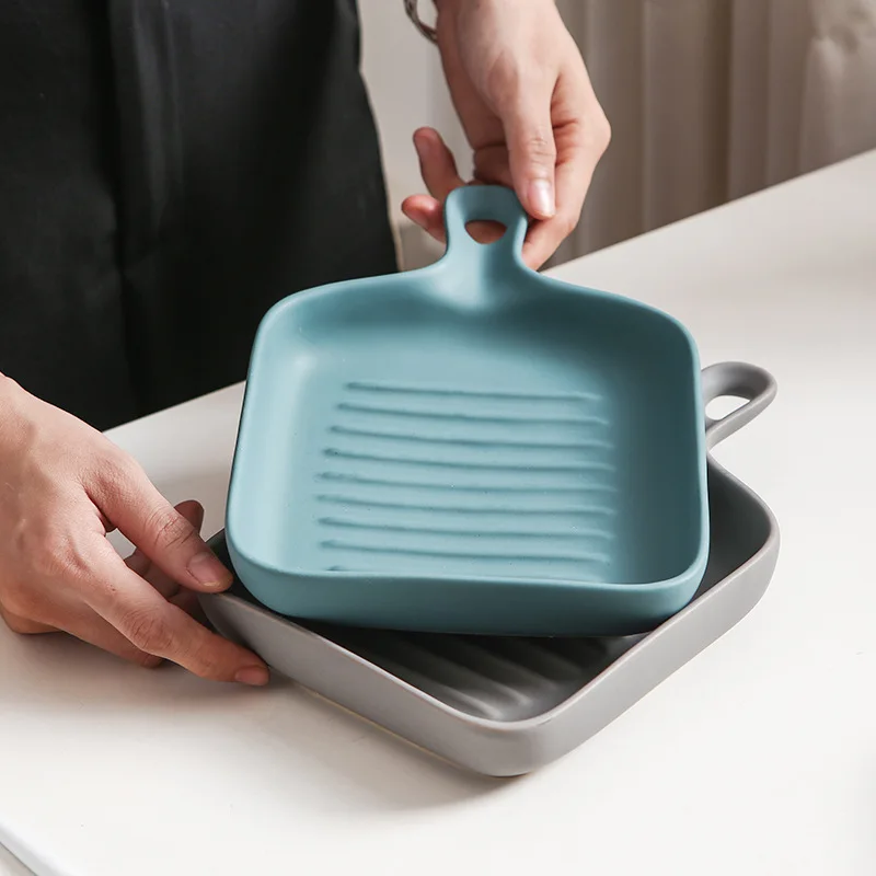 

Nordic plate creative ceramic baking plate with handle baked rice plate oven baking plate ceramic plate