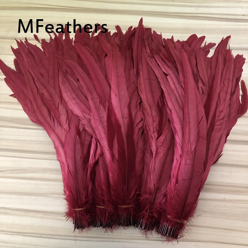 MFeathers Price of 100pcs 30-35cm rooster chicken feathers Dyed turquoise cock tail feather diy carnival decorative real plumes - Цвет: wine red