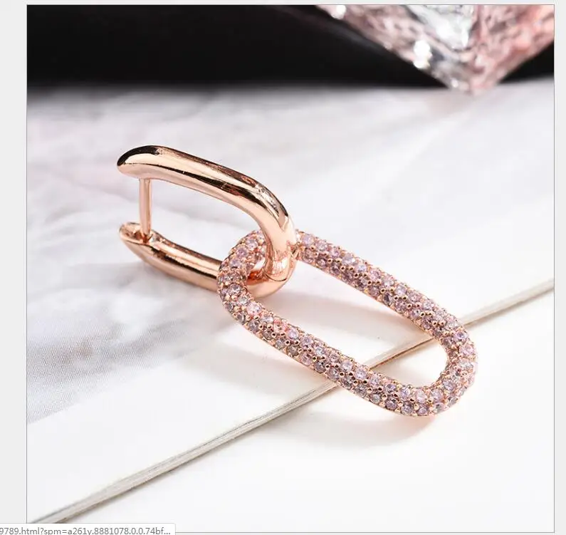 New Fashion Retro Earrings Micro Inlaid Zircon Geometric Earrings
