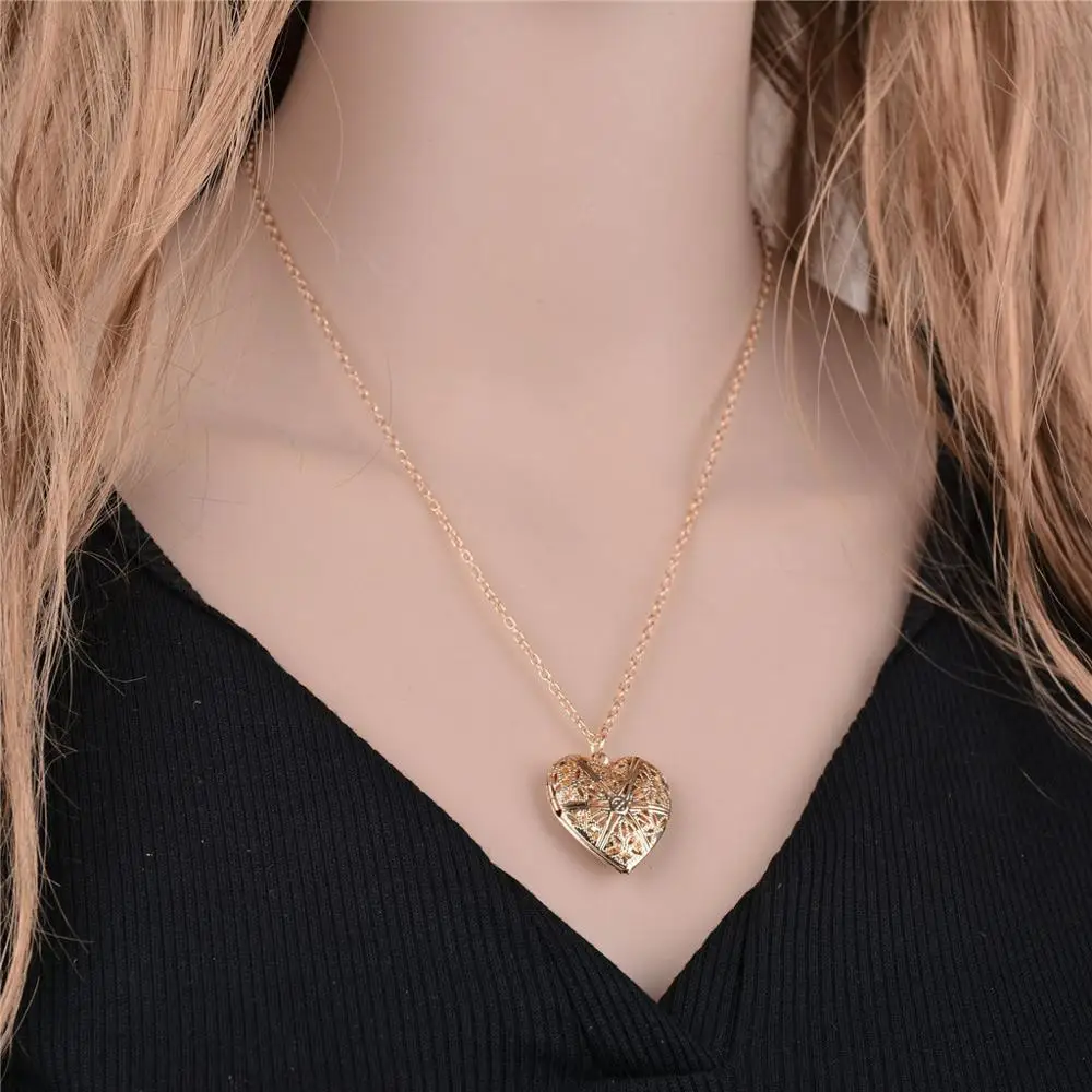 

Fashion Heart Necklace Valentine Lover Gift 1 Slot Photo Frame Can Open Locket Pendant Necklace Chain Jewelry For Women 2019 A1