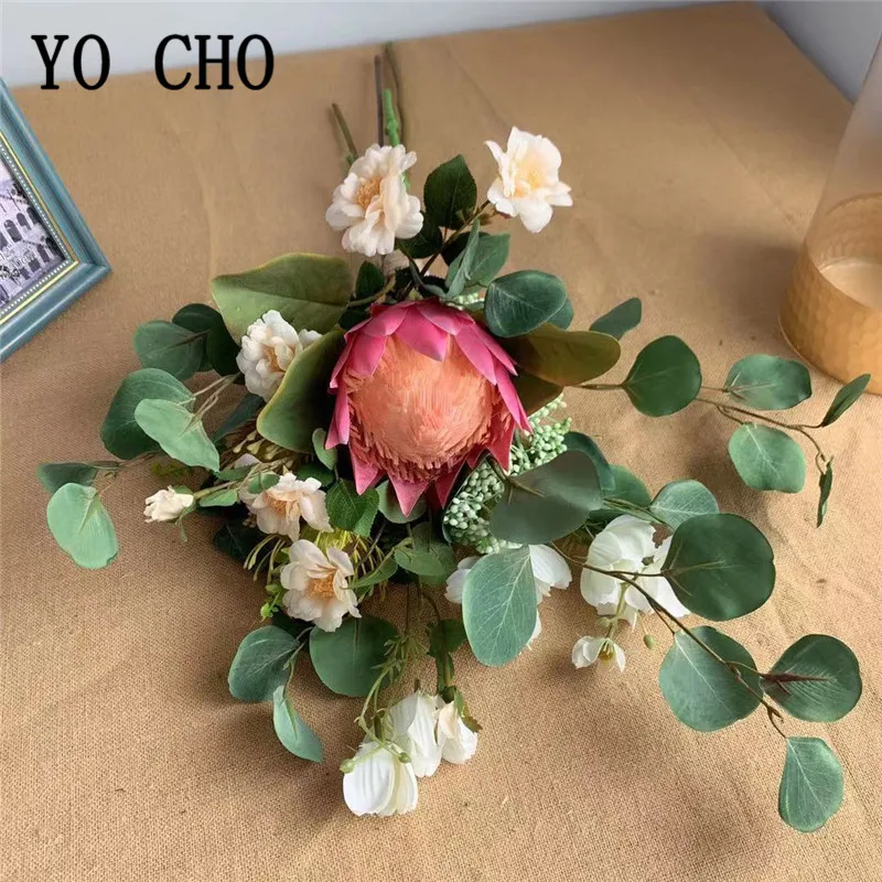 12056965408_2132096240