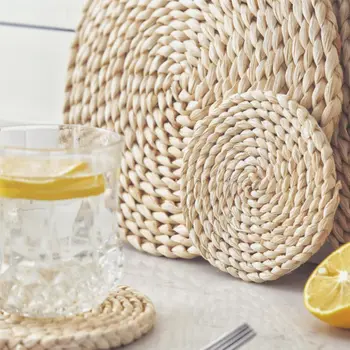 

Hand-made Rattan Placemats Natural Corn Straw Woven Dining Table Mats Pads Heat Insulation Pot Holder Cup Coasters Kitchen