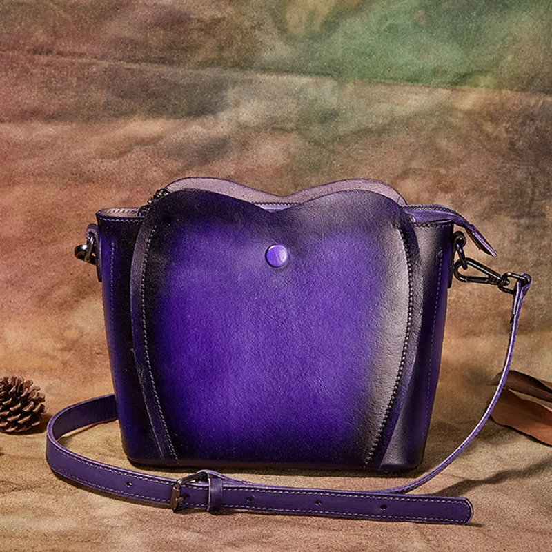 

New Genuine Leather Women's Embossed Hand-Painted Hand-Held Messenger Bag