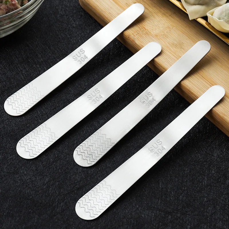 100Pcs DIY Dumplings Maker Tools Stainless Steel Dumplings Wonton Bun Stuffing Spoon Kitchen Gadgets Pastry Kitchen Accessories