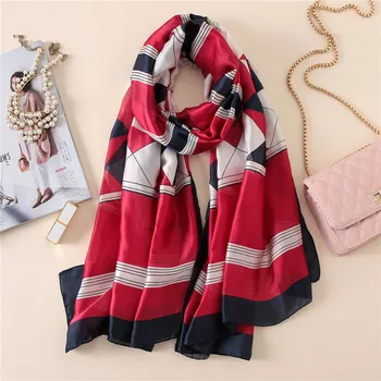 

New style women beach quality beautiful flower shawl china nice silk lady Autumn and winter fashion print scarves Popular hijab