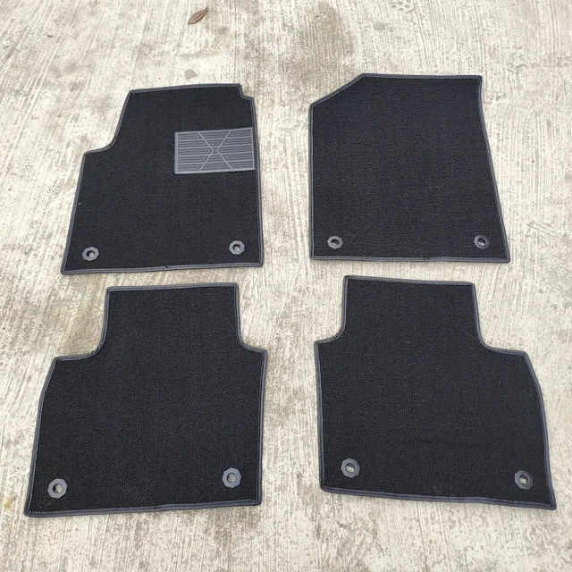 Flash Mat Leather Car Floor Mats for Nissan Navara ST N-Guard OFF-ROADER AT32