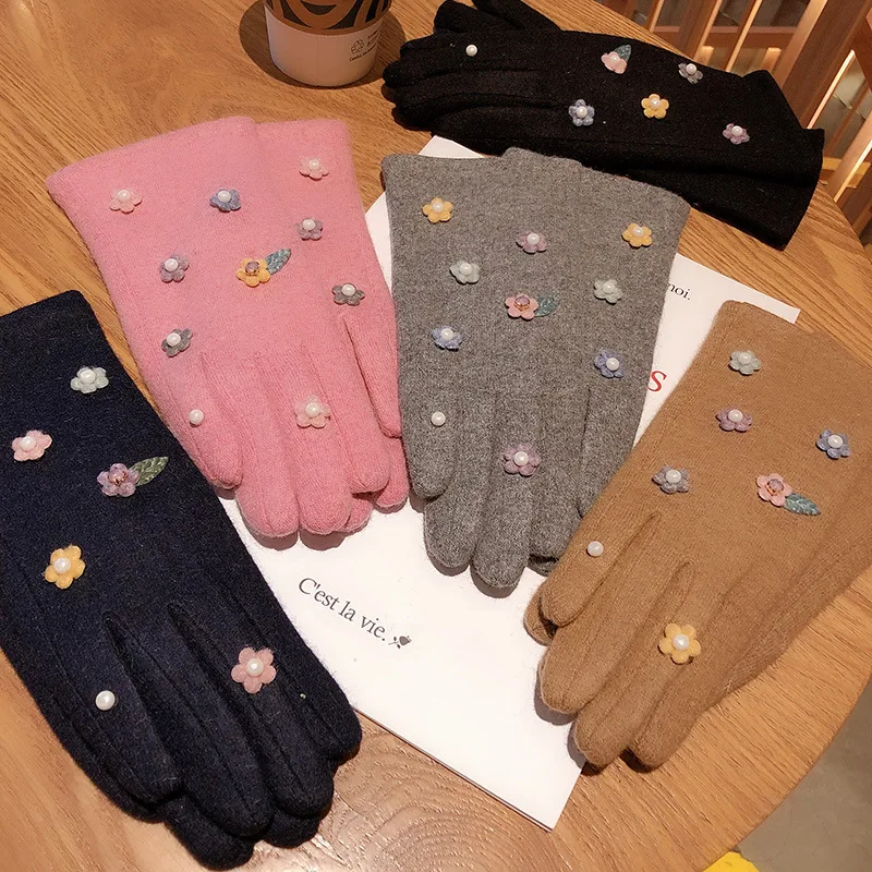 Winter Female Gloves Women Sweet flower warm mittens New Popular Design Ladies Wool Solid Gloves outdoor