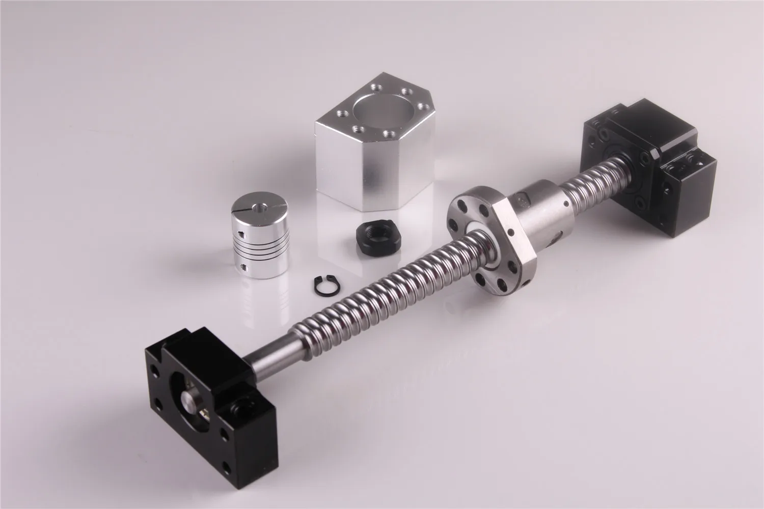 Ballscrew Sfu1605 300 Mm Ball Screw C7 1605 Flange Single Ballnut Bk/Bf12 Rm1605 End Machined Cnc Ochoos Valve Stems Ballscrew Sfu1605 300 Mm Ball Screw C7 1605 Flange Single Ballnut Bk/Bf12 Rm1605 End Machined Cnc Ochoos Valve Stems