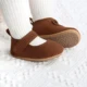 Zapatos de primavera y otoño para bebés, zapatillas antideslizantes de Color sólido, informales, suaves, para primeros pasos