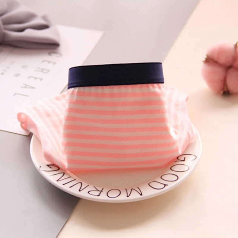 4698532094_1000337947