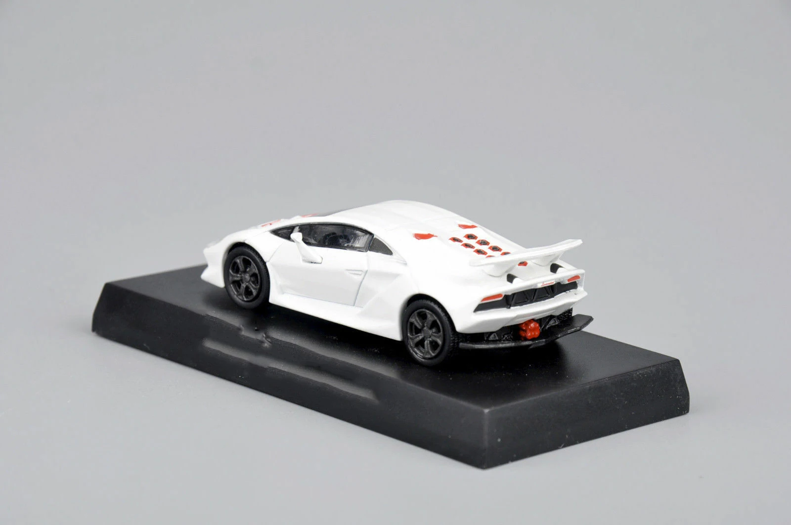 Kyosho 1: 64 литая модель автомобиля Sesto Elemento Minicar коллекция