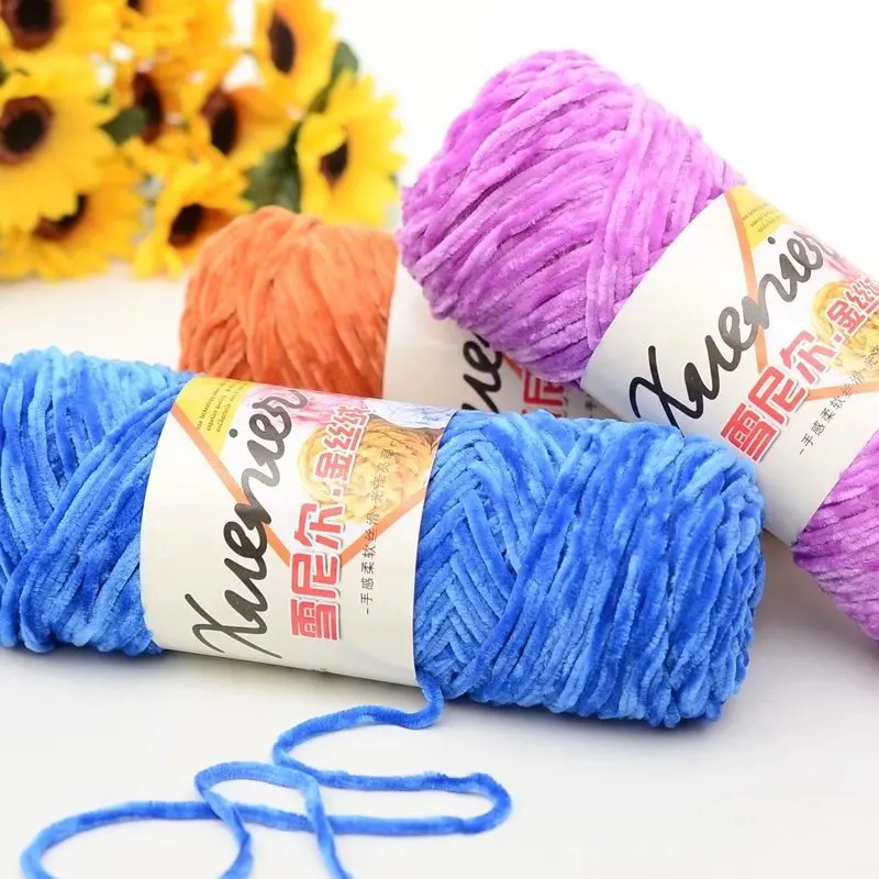 

2pieces 100G Gold Lines Wool Chenille Hand-Woven Bag Scarf Thick Line Violent Bear Material Crochet Slippers Wool Ball