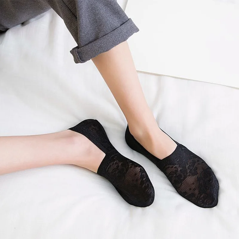 CXZD 2 Pairs Fashion Women Girls Summer Socks Style Lace Flower Short Sock Antiskid Invisible Ankle Socks 2019 (17)