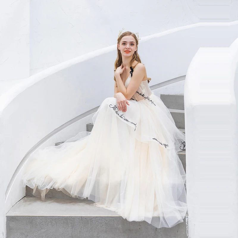 It's Yiya вечернее платье с v-образным вырезом De Soiree без рукавов женские вечерние платья Длинные Плюс Размер Вышивка Вечерние платья E648
