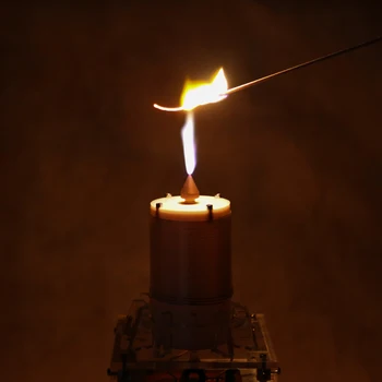 

High frequency Tesla coil kit Tesla coil lighter high sound quality speaker artificial Tesla arc electronic candle plasma flame