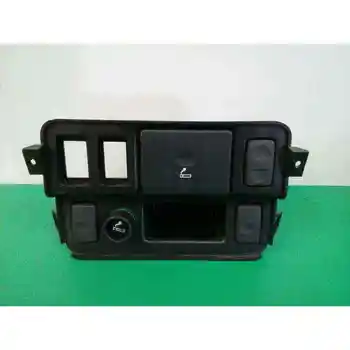 

FHR100460 ASHTRAY LAND ROVER FREELANDER (LN)