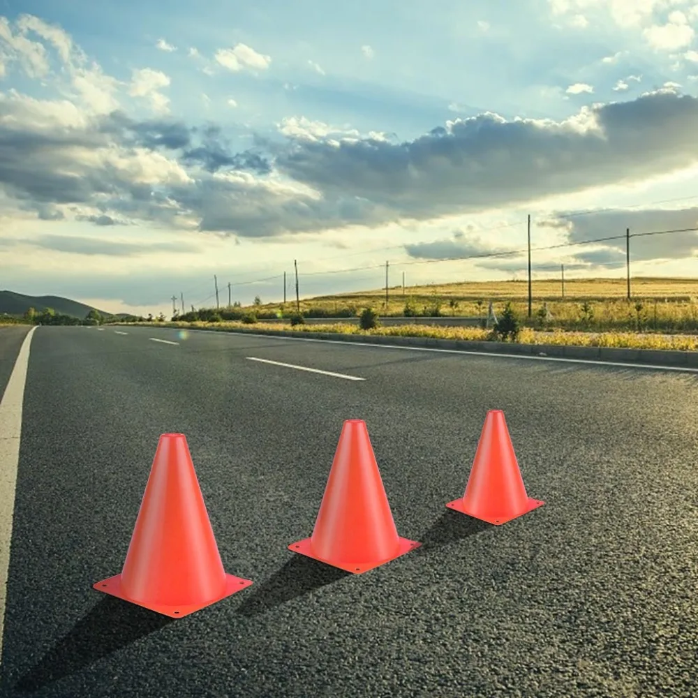 10PCS Football Training Triangle Cone Plastic Sport Training Traffic Pylons for Outdoor Gaming and Festive Event #3b06 (1)