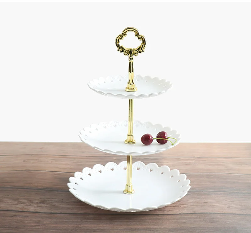 10808542057_1586875926