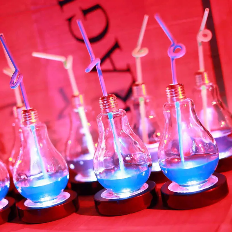 

Creative Popular Lamp Bulb Straw Cocktail Glass For Bar Portable Lamp Globe Cooler Cold Drink Cup TIKI Milk Milky Tea Shop Mug