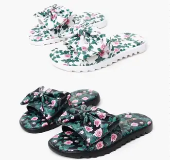 

2020 New Summer Girls Princess Slippers Kids Big Flower Printed Princess Flat Girl Slider Bow Slippers Shoes 26-35