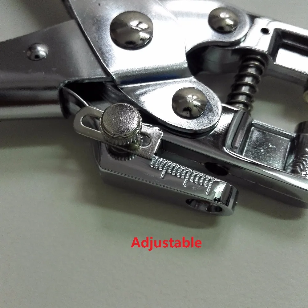 Metal Retainer Punching Machine with Eyelet Grommet Plier With Grommets 5mm Round Hole Perforadora de papel with Rings NO.9718