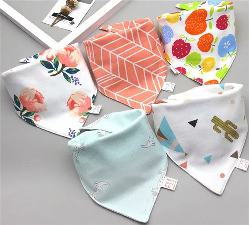 Baby Bibs Triangle Double Cotton Apron Boys Saliva Print Girls Towel 5 Bandana Baby pieces/lot Feeding Cartoon Bibs Cotton Bibs - Цвет: 12