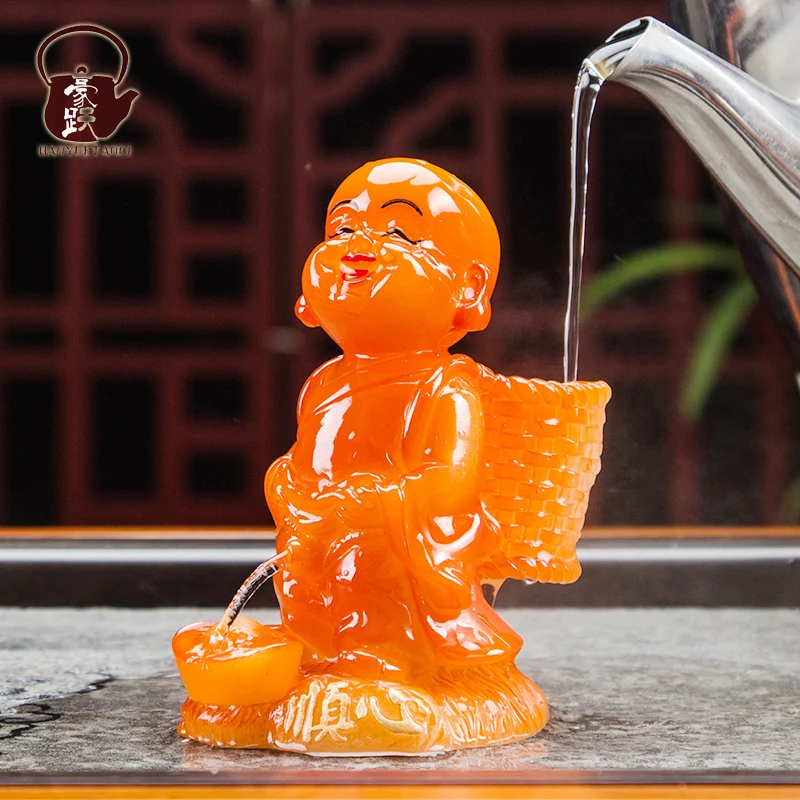

change color jade tea pet novelty monk pee dolls ceramic monk set creative doll toy table furniture display tea accessories