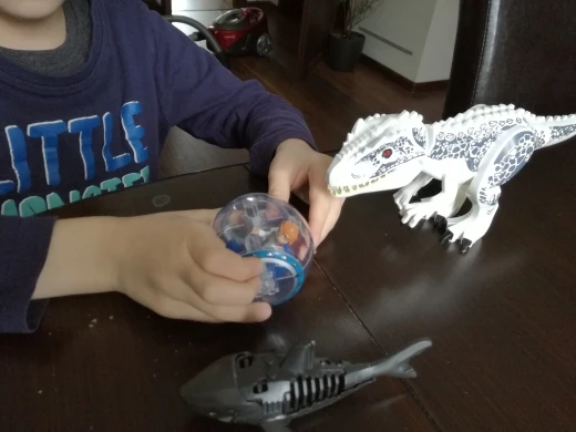 UTB8NRRJwxHEXKJk43Jeq6yeeXXaG