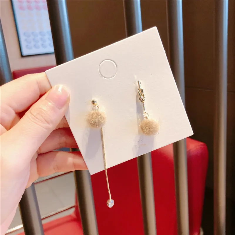

2019 New Korea Style Jewelry Autumn Winter Style Simple Geometric Small Ball Drop Earrings for Fashion Girl Women Accessories