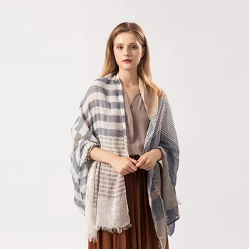 

2019 Spring and Summer Fashion Silver Silk Striped Scarves Plus Loose Shawl Beach Towels Long Towels Gradient women scarf