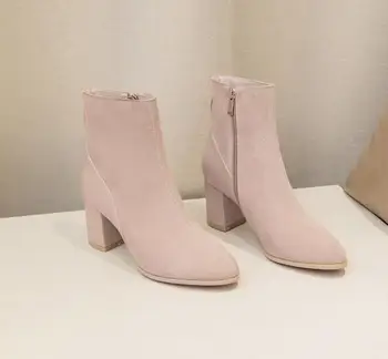 

2019 autumn and winter boots high-heeled ankle boots round head Martin boots plus velvet large size women's boots